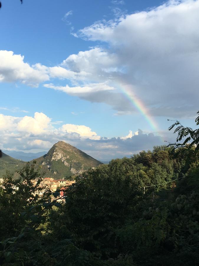 Agriturismo Colle Maiano วิเอตริ ภายนอก รูปภาพ